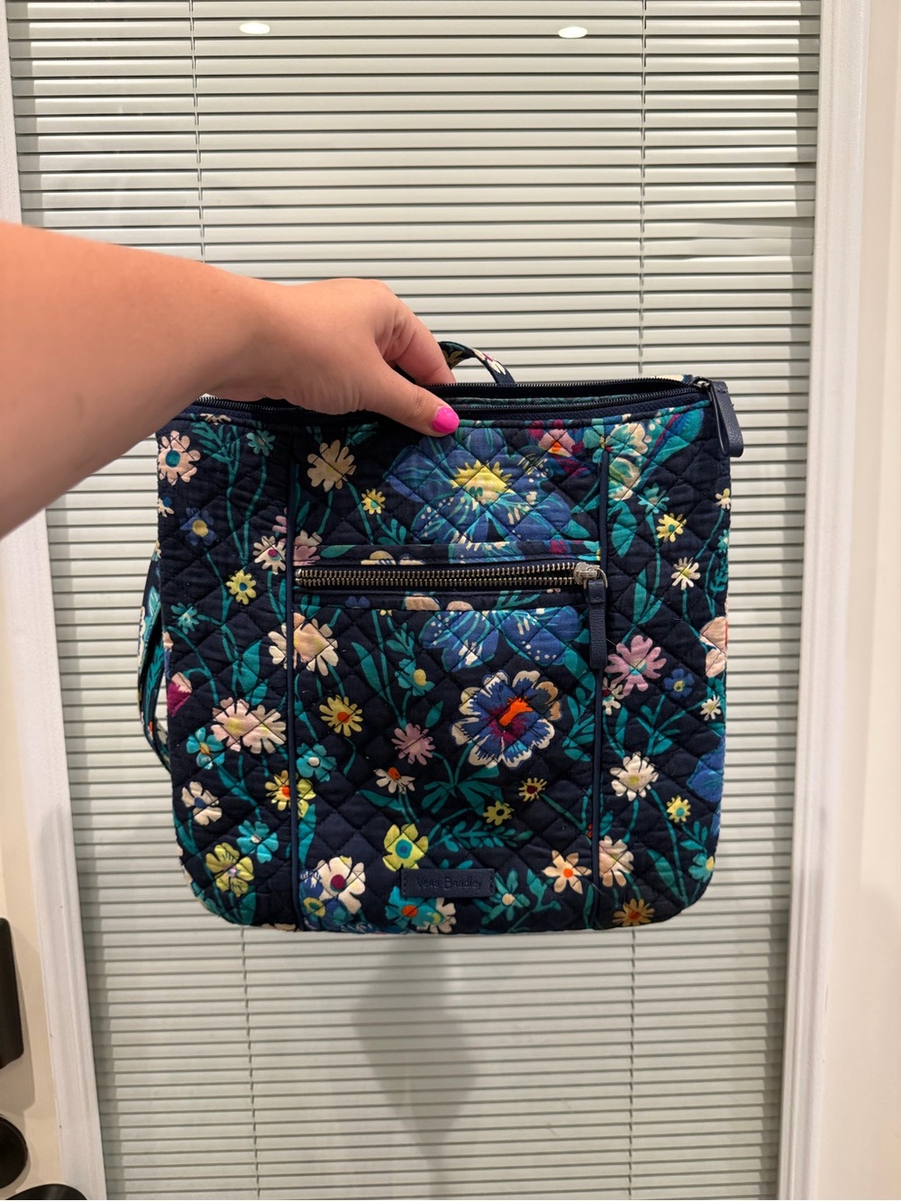Vintage retired Vera Bradley Floral shoulder Bag - Navy Floral